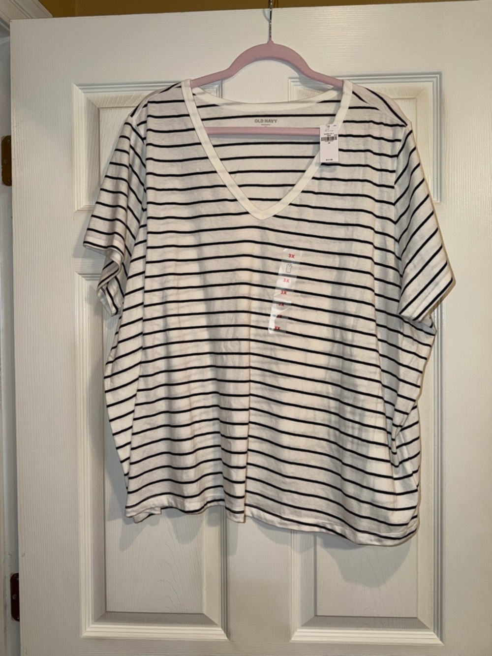 Old Navy White V-Neck Tee with Black Stripes. NWT